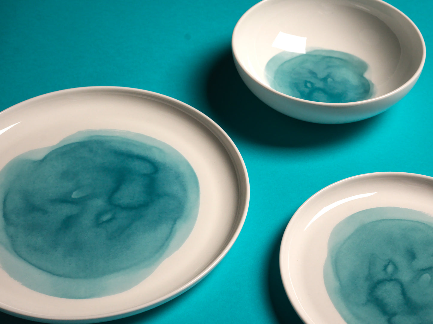 AQUA GLAZE PORCELAIN PLATE / BOWL SET